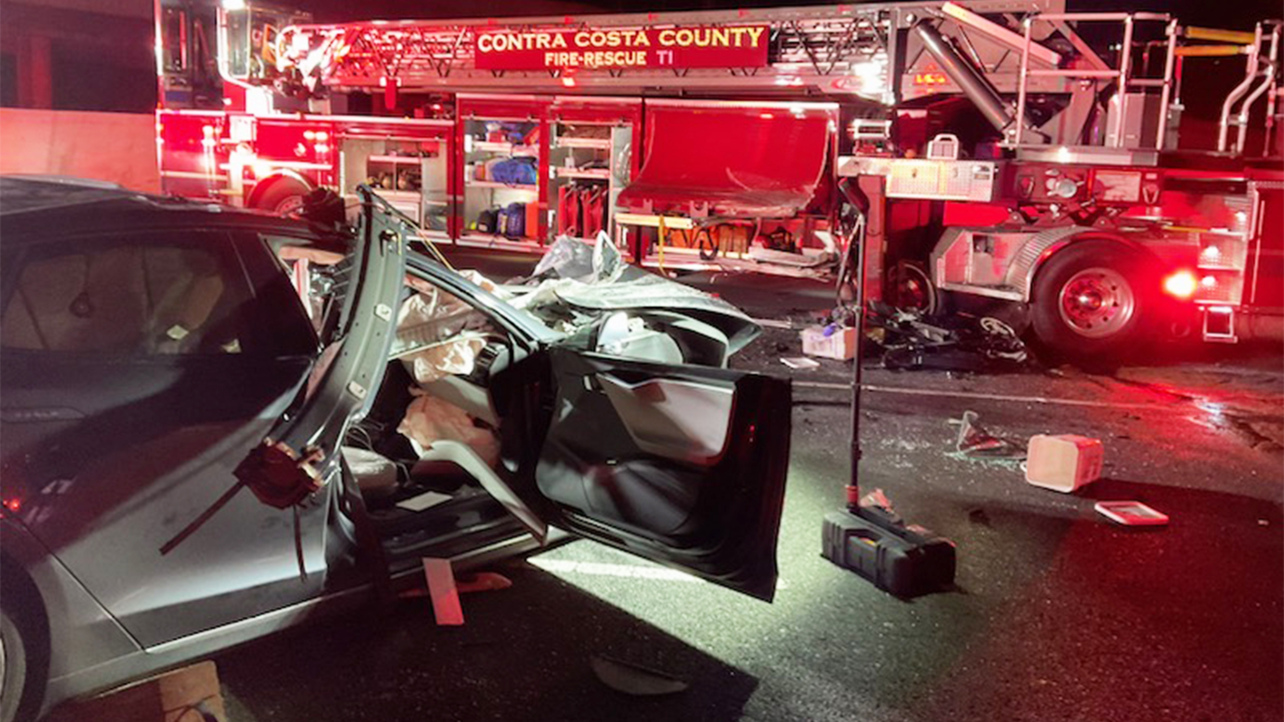 Tesla Settles Potentially Costly Lawsuit Over Autopilot Death | Carscoops