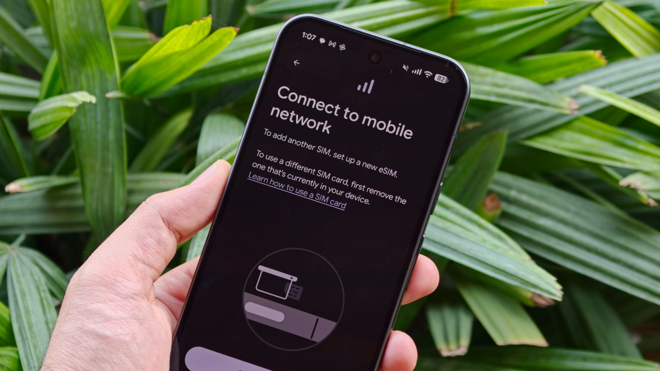 This Android browser now gives you a free eSIM with 3GB of data when you travel