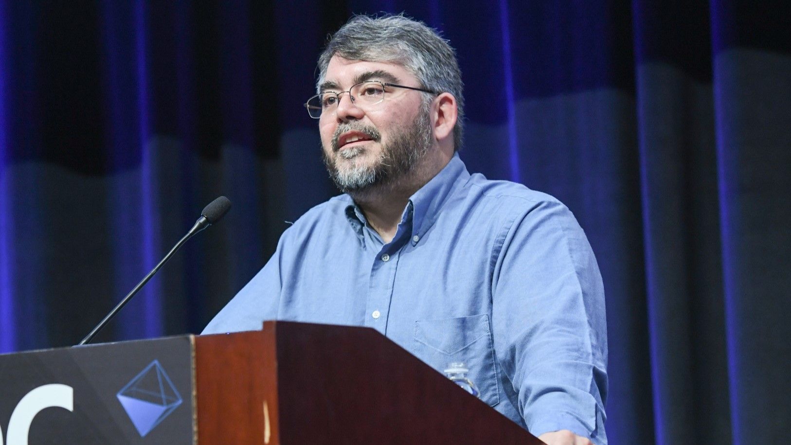Industry vet who worked on Ultima Online says the next big thing needs to have ‘sh*tty graphics’ to escape the doom of rising development costs