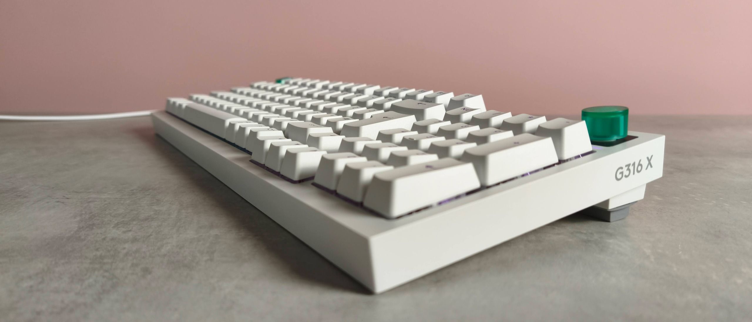 I tested Logitech’s new mechanical keyboard, and its a stern rival to Razer boards — and one clever feature sets it apart