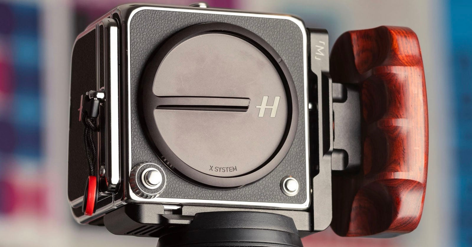 8 Ways Hasselblad Can Make the 907x CFV 100C Way Better