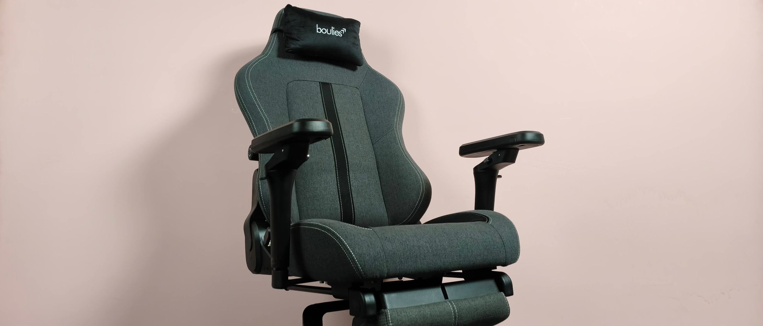 This gaming chair has more versatile armrests than the Secretlab Titan’s — and it’s not the only feature that stands out