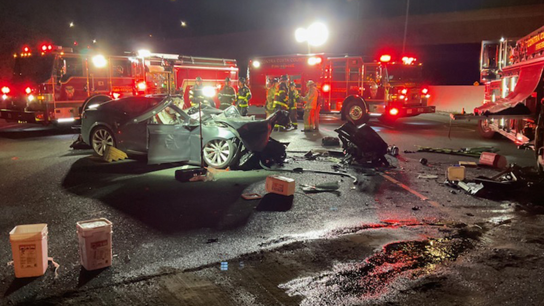 Tesla Settles Its Autopilot Fire Truck Case Right Before A Jury Could Weigh In | Carscoops