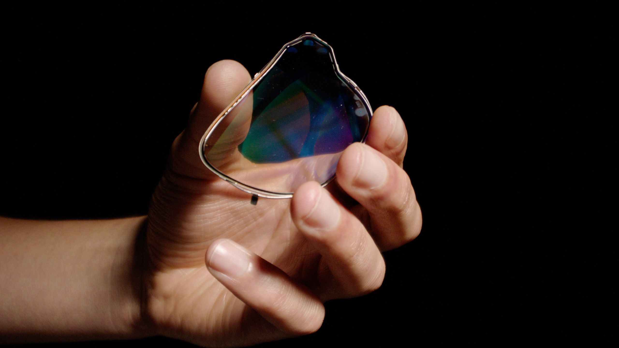 Lumus is ready for a better, brighter AR glasses future with Quanta partner