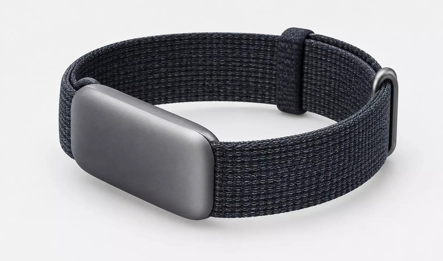 Apple is building a screenless fitness tracker to rival Whoop