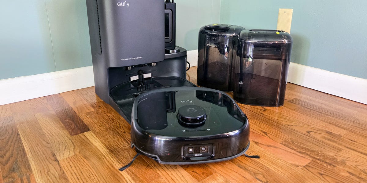 The Eufy Omni E25 Convinced Me That Robot Vacuums Have Finally Figured Out Mopping