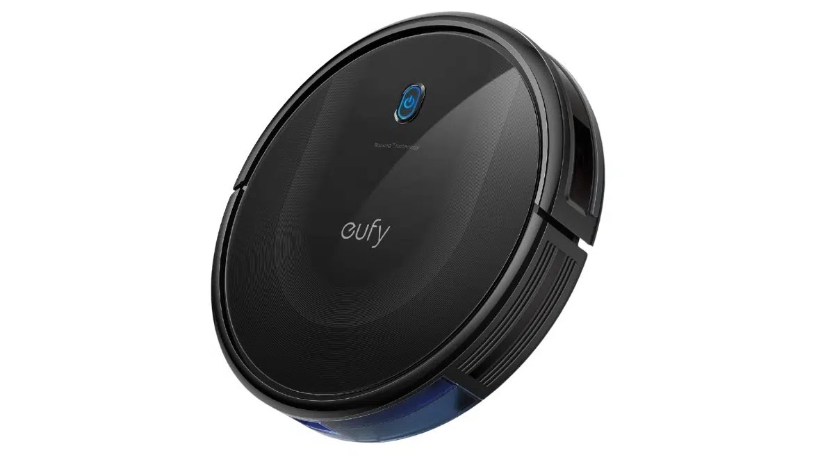 eufy 11S MAX Robot Vacuum Falls to $139.99