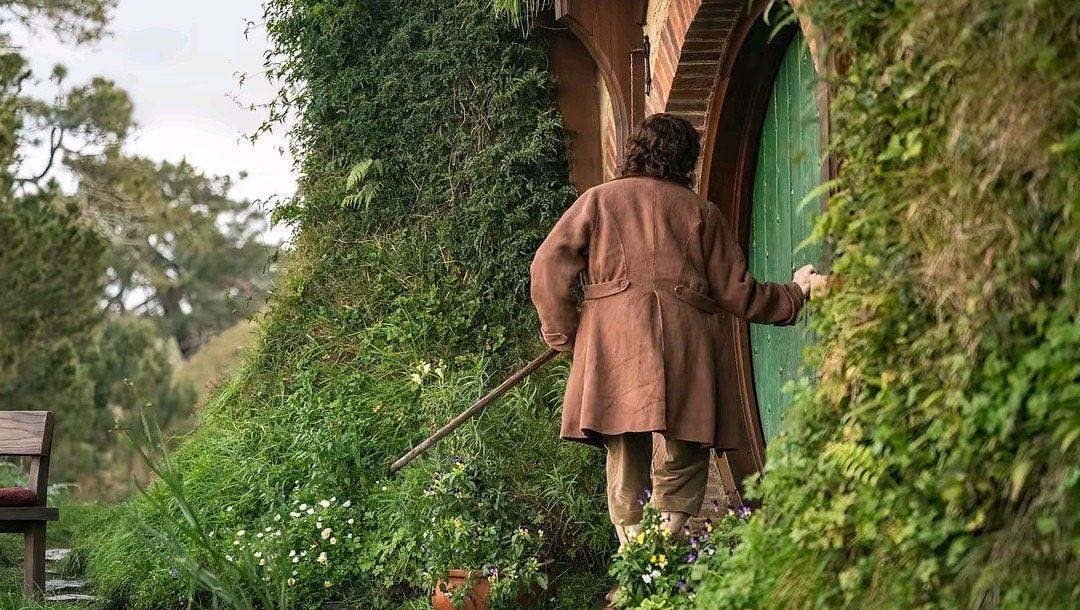 Frodo’s Back! Set Photos From The Lord of the Rings: The Hunt for Gollum Offer Behind-the-Scenes Look at Prequel Movie