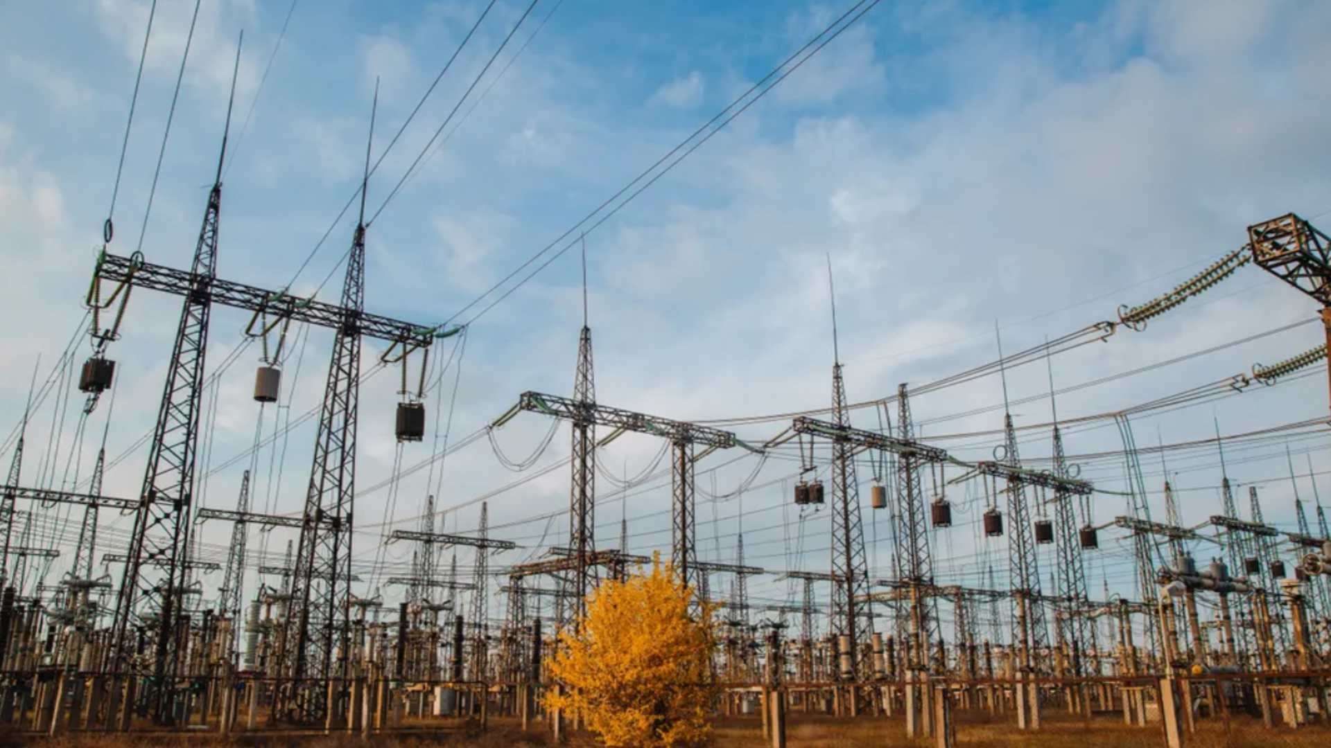 Bill to make AI data centers pay for power grid upgrades reaches critical milestone