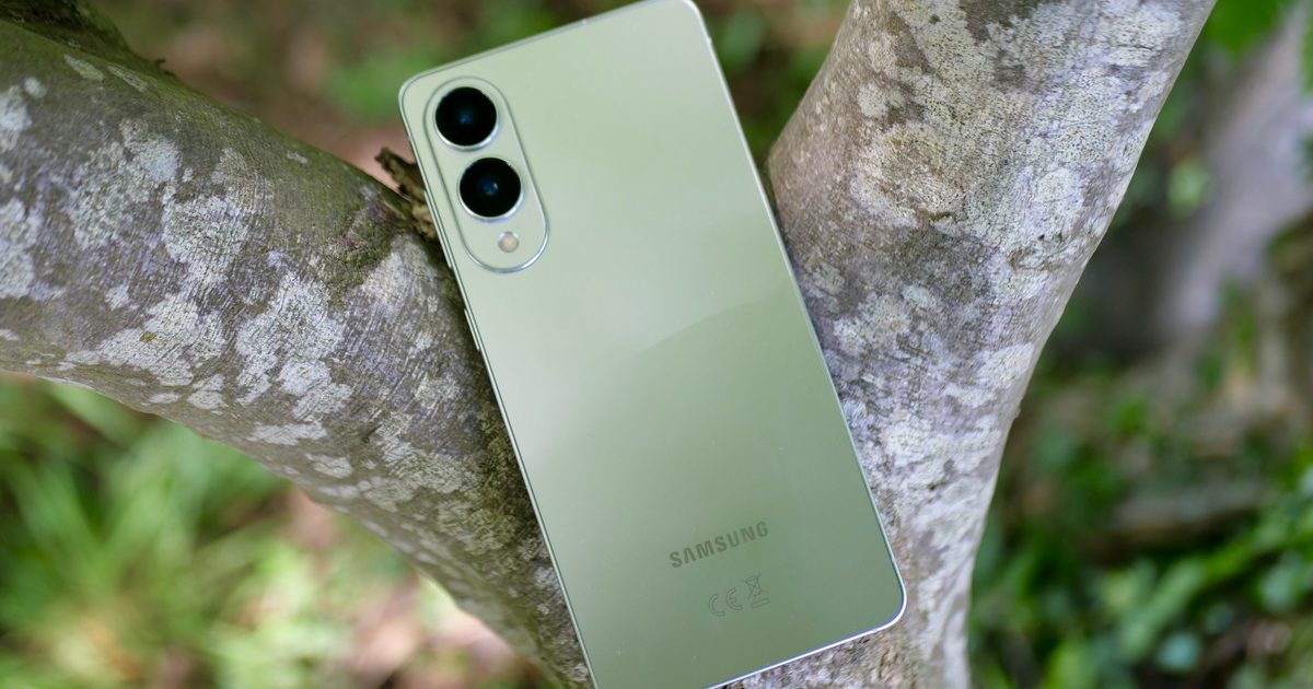 Samsung’s Galaxy Edge could return with the S27 series, but the leaks are telling different stories