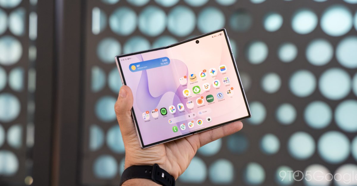 Galaxy Z Fold 8 display corners can bend inward on purpose, Samsung says [Gallery]