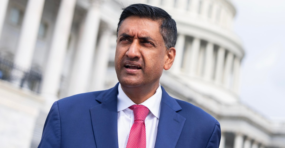 Will Chinese AI companies slow down? A top House Democrat wants answers