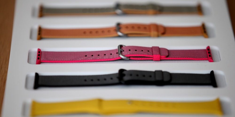 Apple Is Reportedly Developing a Screenless Health Band