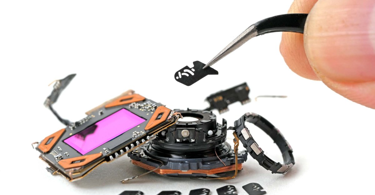 Teardown details the iPhone 18 Pro’s mechanical camera