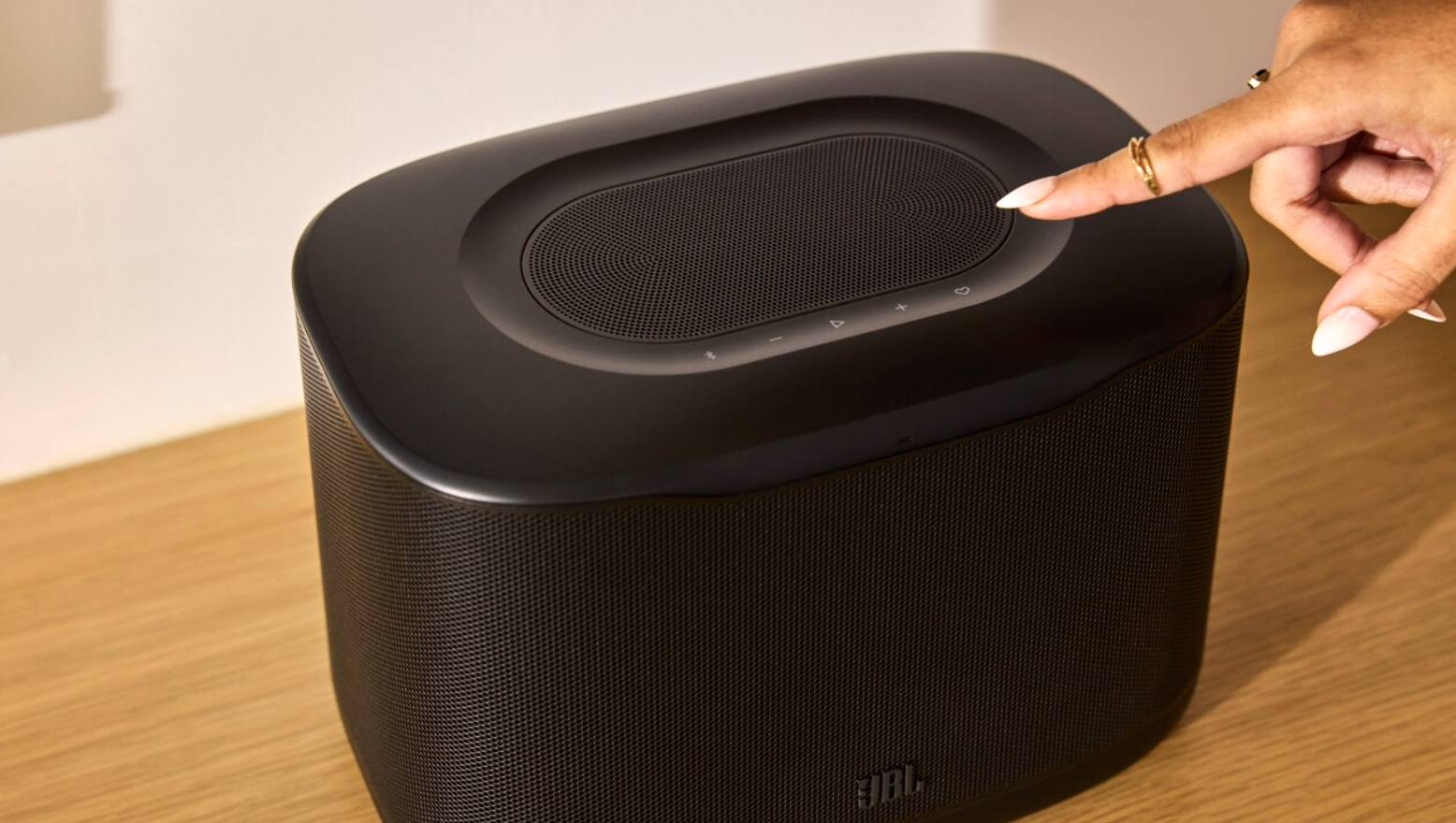 JBL is taking the home audio game to Denon, with three new wi-fi enabled home options