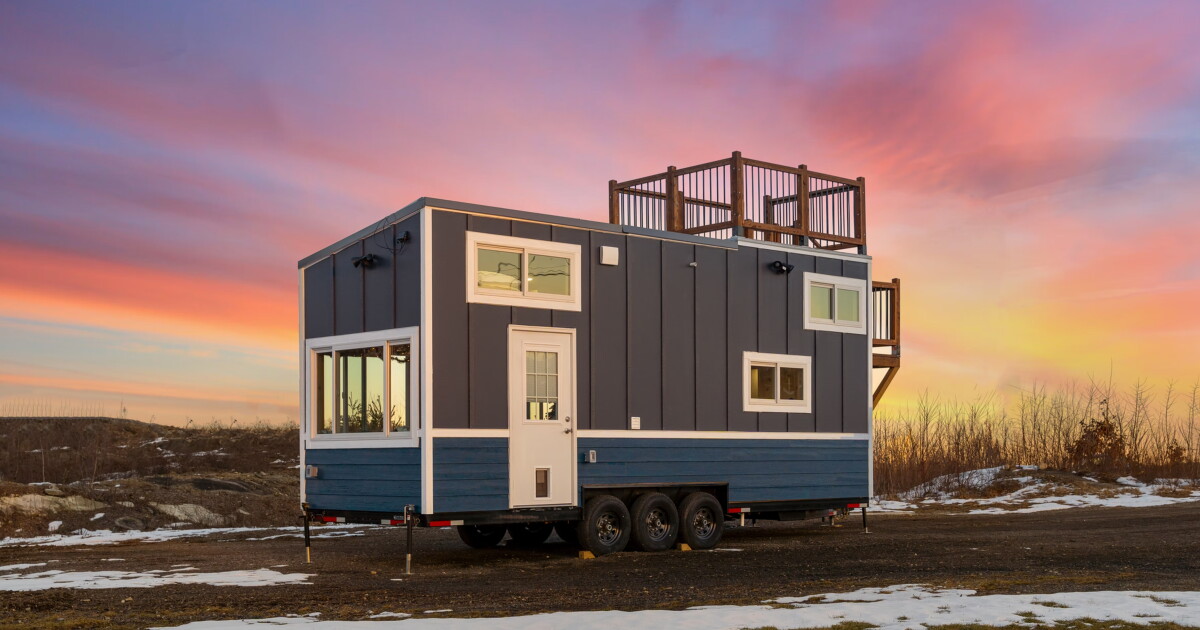 Terrace-topped tiny house makes clever use of a compact footprint