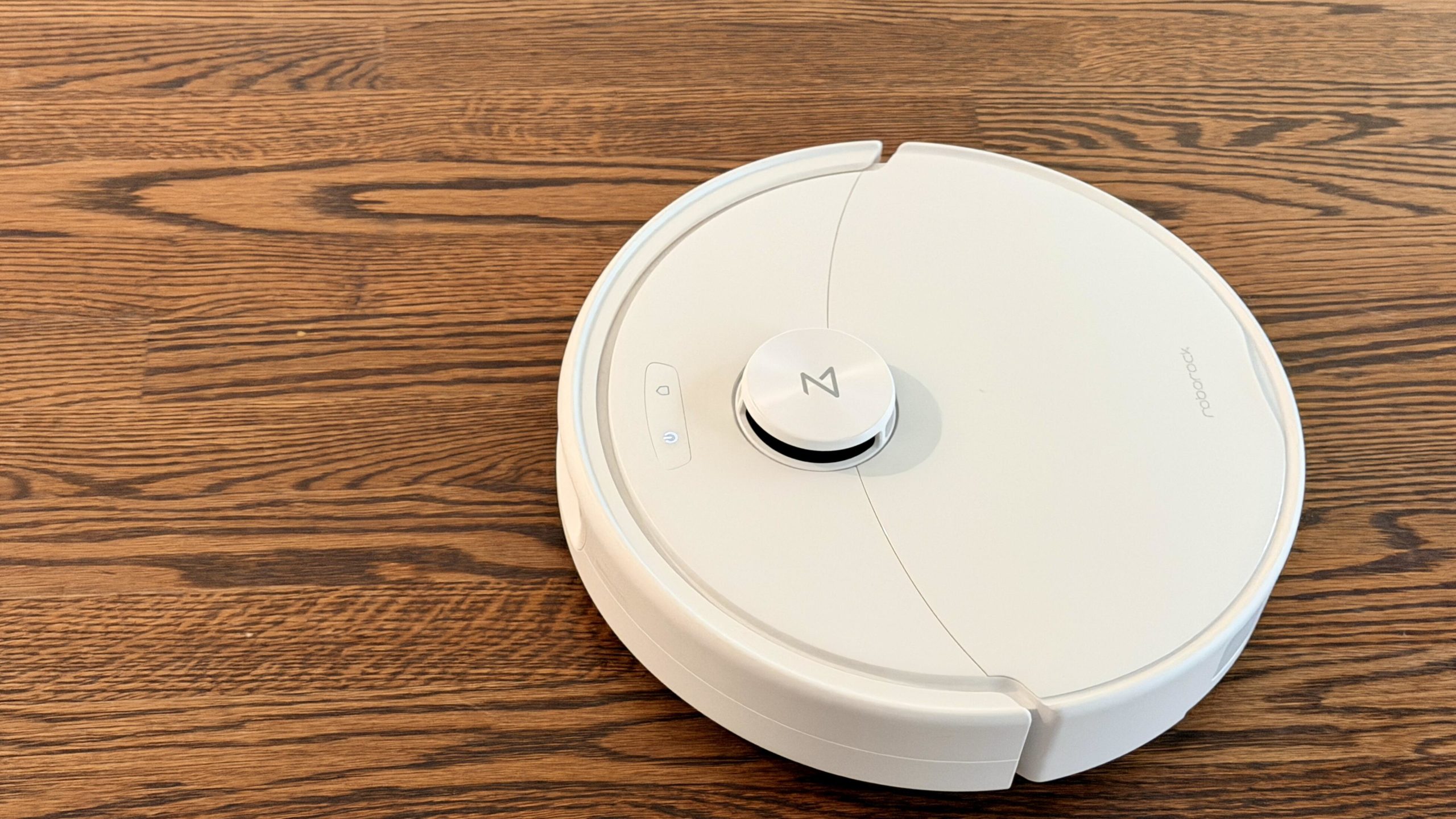 I’ve tested dozens of robot vacuums – this new $599 Roborock has all the features I need – ZDNET