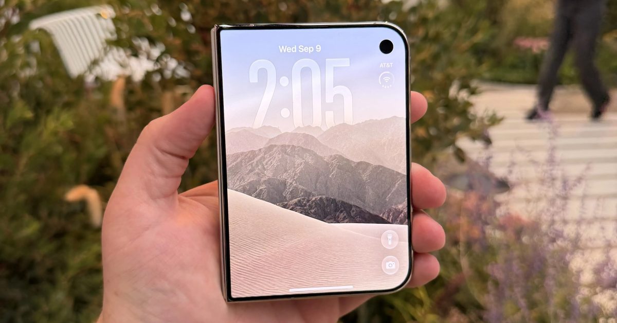 The iPhone Duo is actually a software story