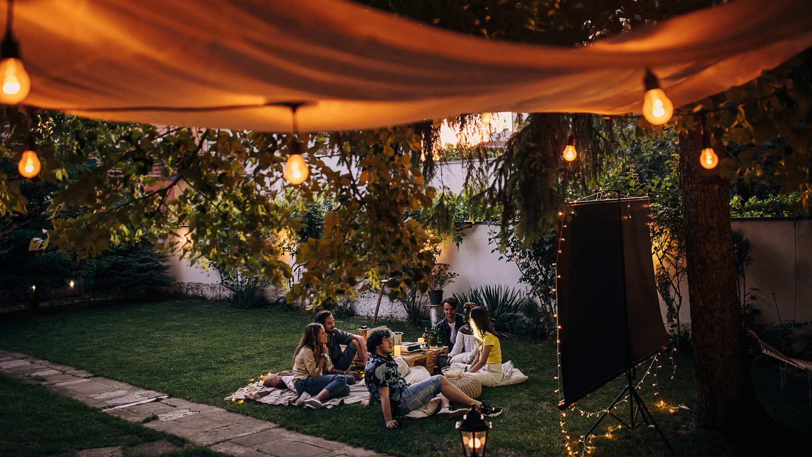 10 Smart Gadgets That Could Instantly Upgrade Your Backyard – Engadget