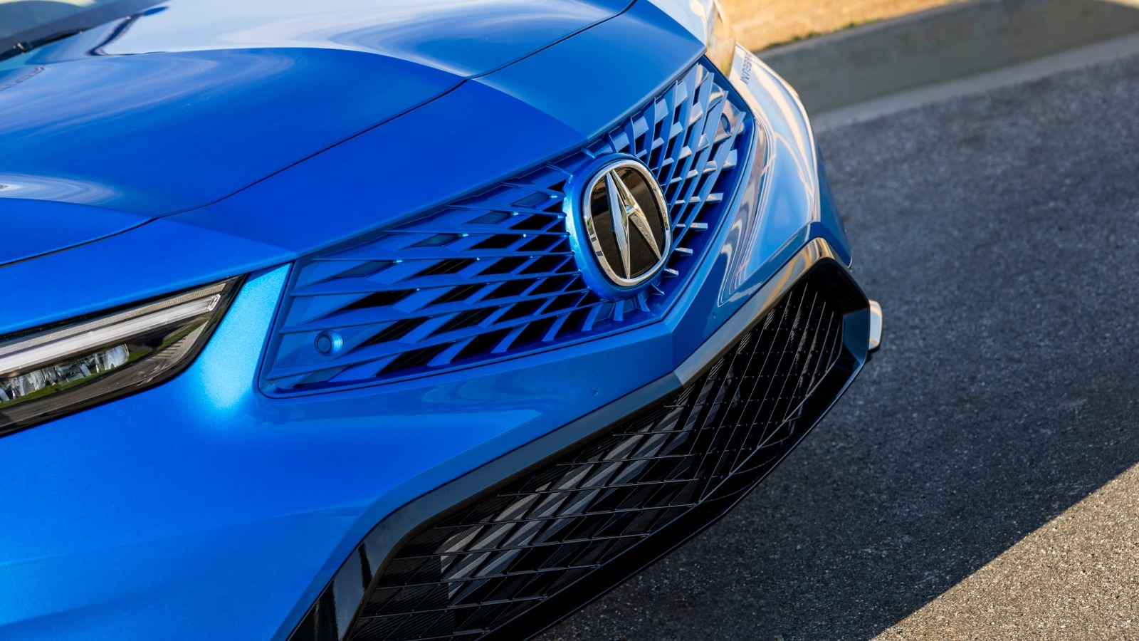 Can You Get Your Acura Serviced At A Honda Dealership? – SlashGear