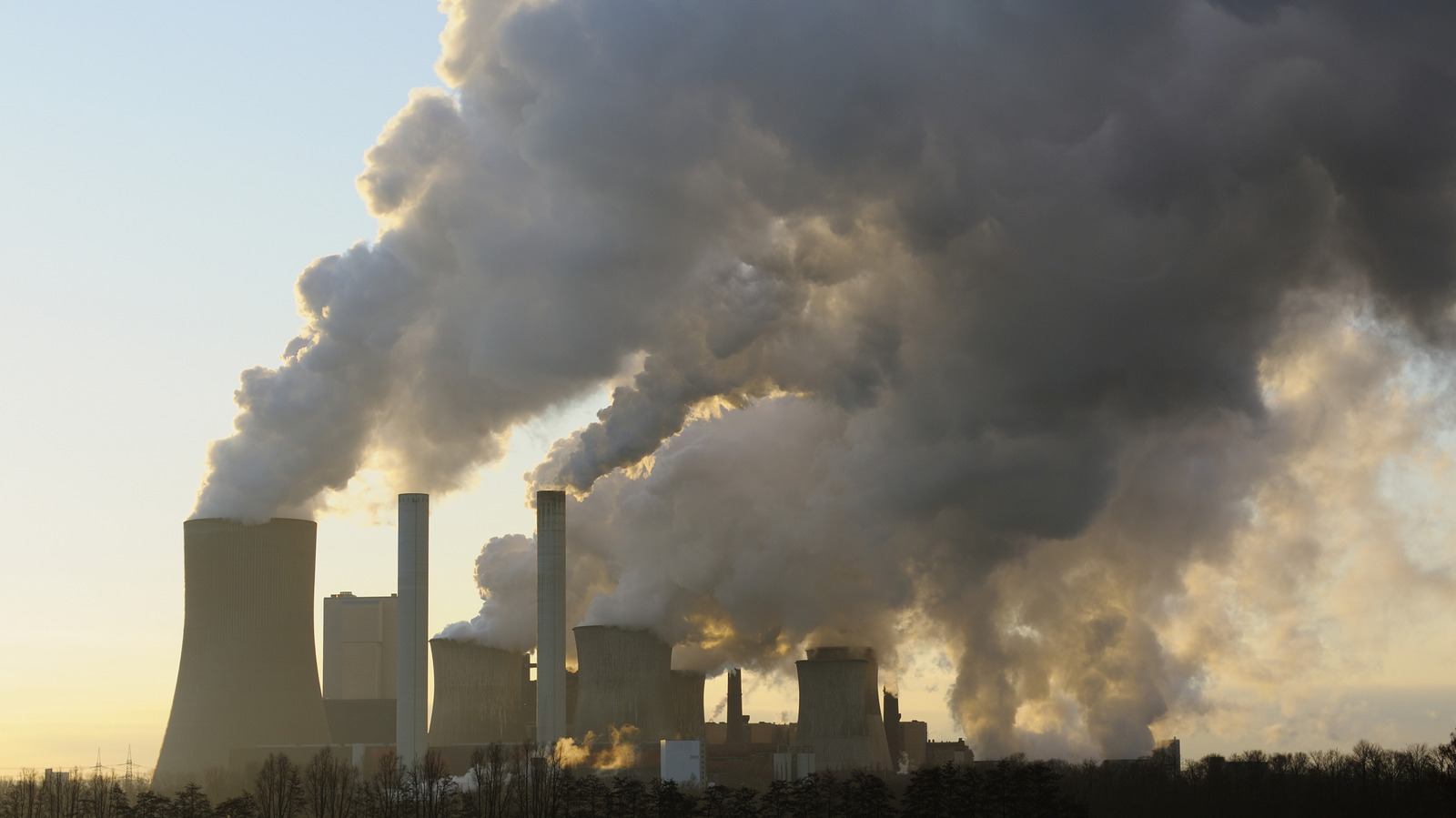 How Many Nuclear Power Plants Would It Take To Replace Fossil Fuels? – SlashGear
