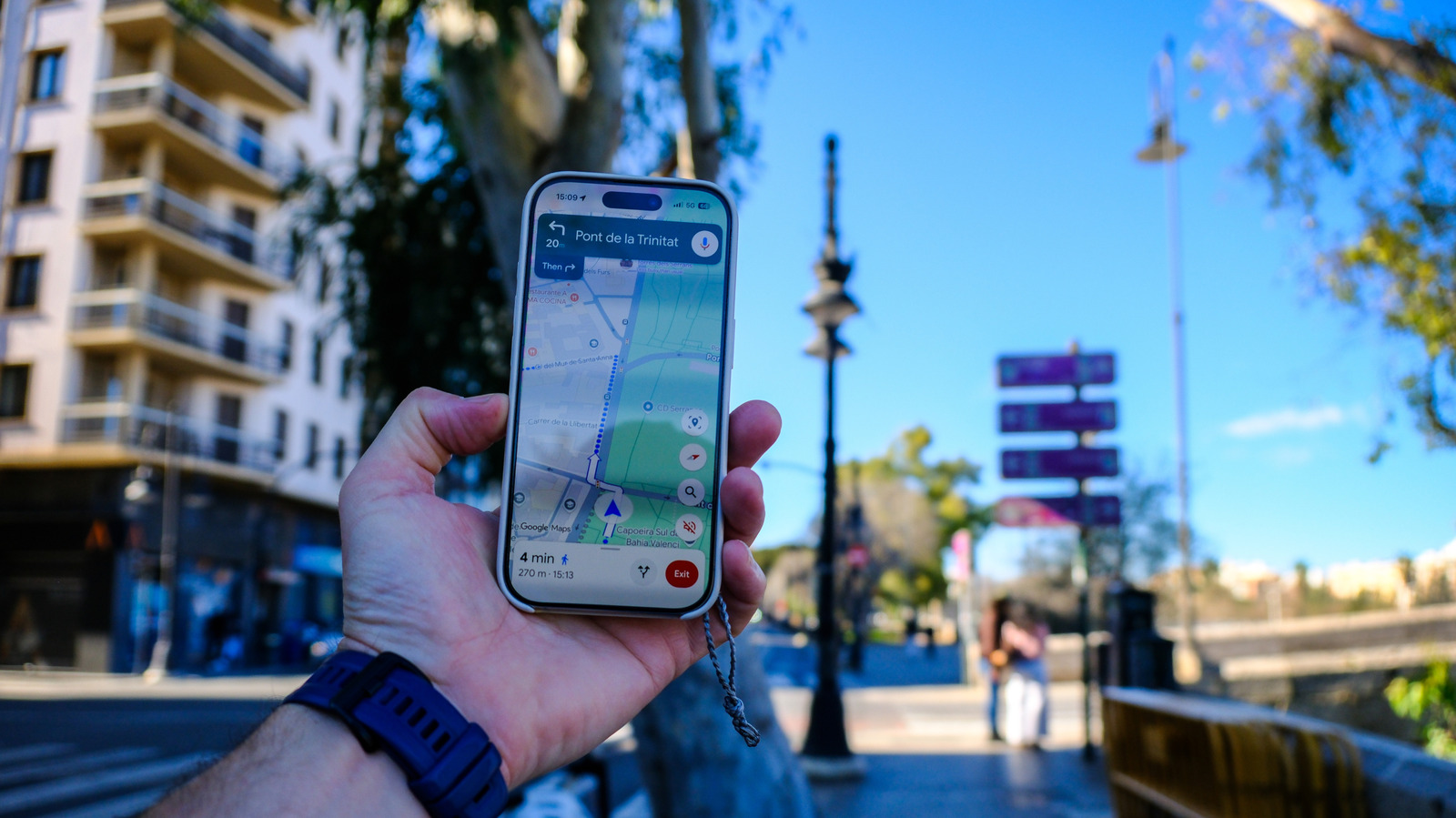 How Google Maps knows when a business is packed – Engadget