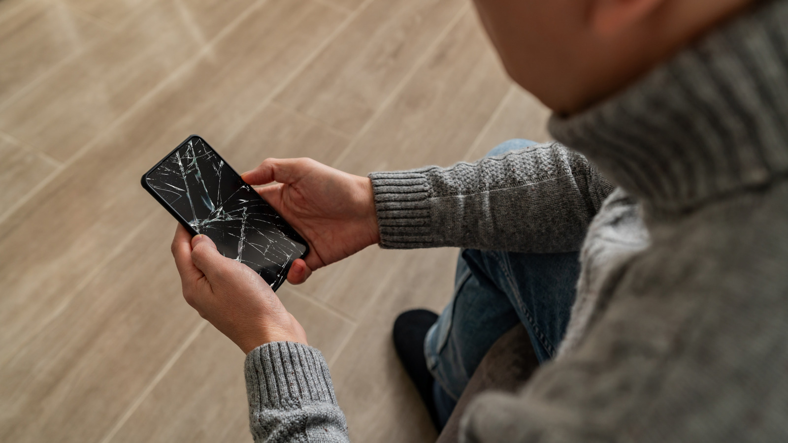 When is it no longer worth repairing your phone and buying a new one instead – Engadget