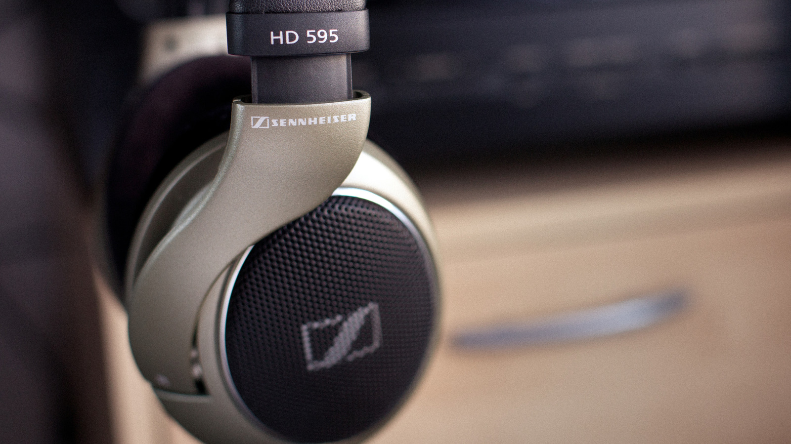 Who Owns Sennheiser And Where Are Its Headphones Made? – SlashGear