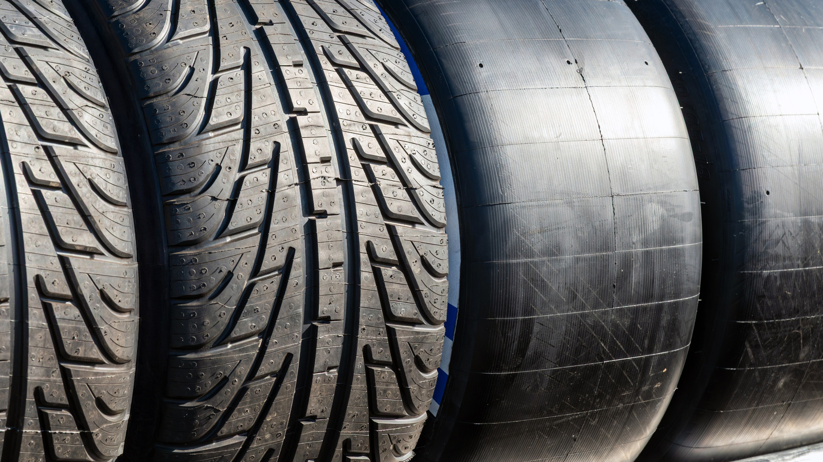 What Does Vinegar Do To Tires? – SlashGear