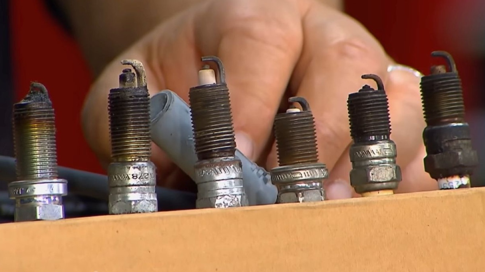 5 Warning Signs That It’s Time To Replace Your Car’s Spark Plugs – SlashGear