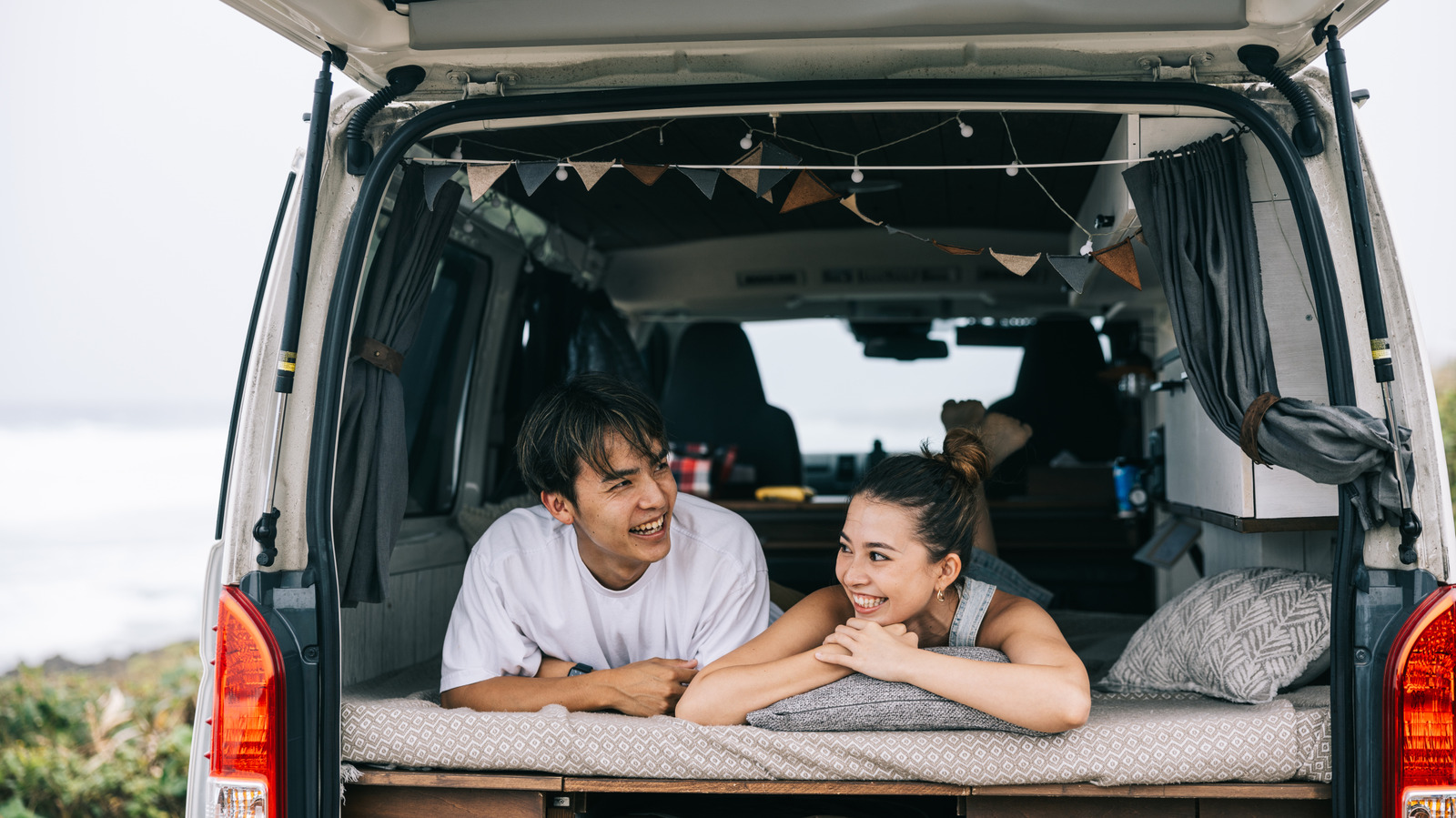 The Pros And Cons Of Car Camping Your Way Through A Road Trip – SlashGear