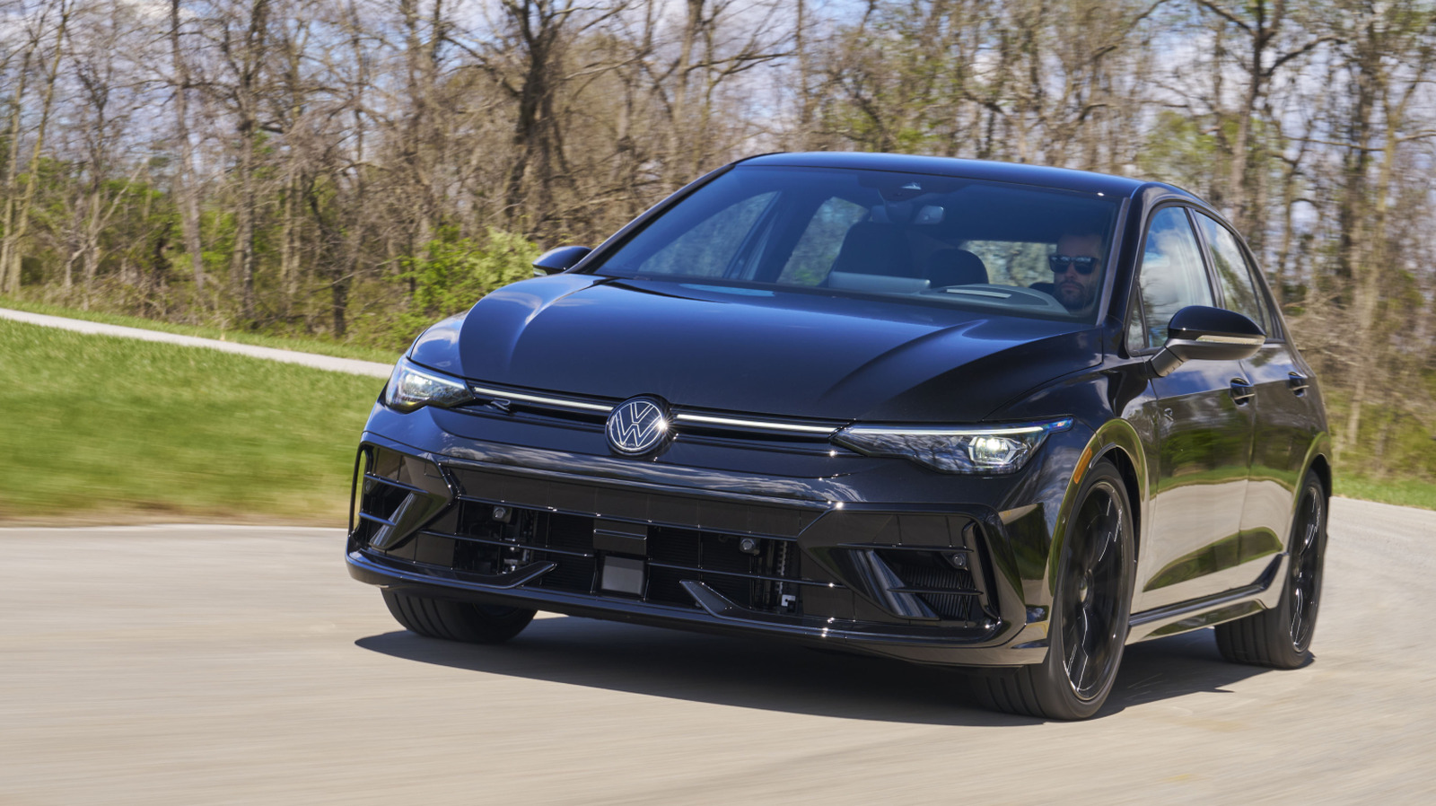 5 Hot Hatches That Can Eat Sports Cars For Breakfast – SlashGear