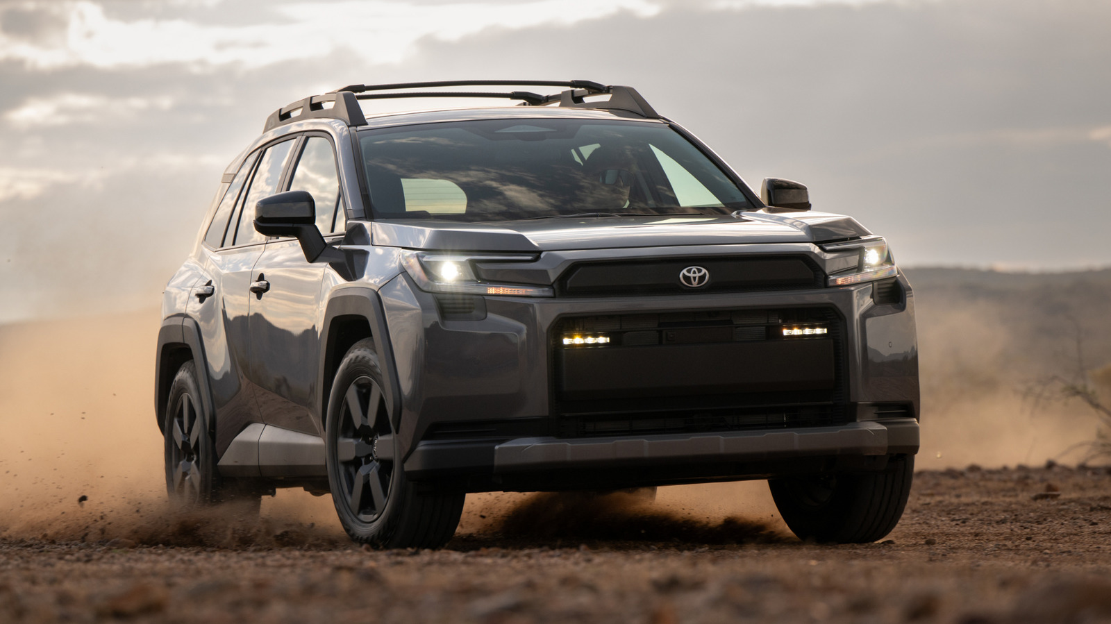 Toyota Dealers Have A ‘Really Unusual’ Problem With The Hybrid RAV4 – SlashGear