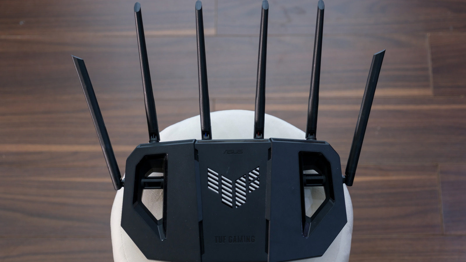 Why do routers have so many antennas? – Engadget
