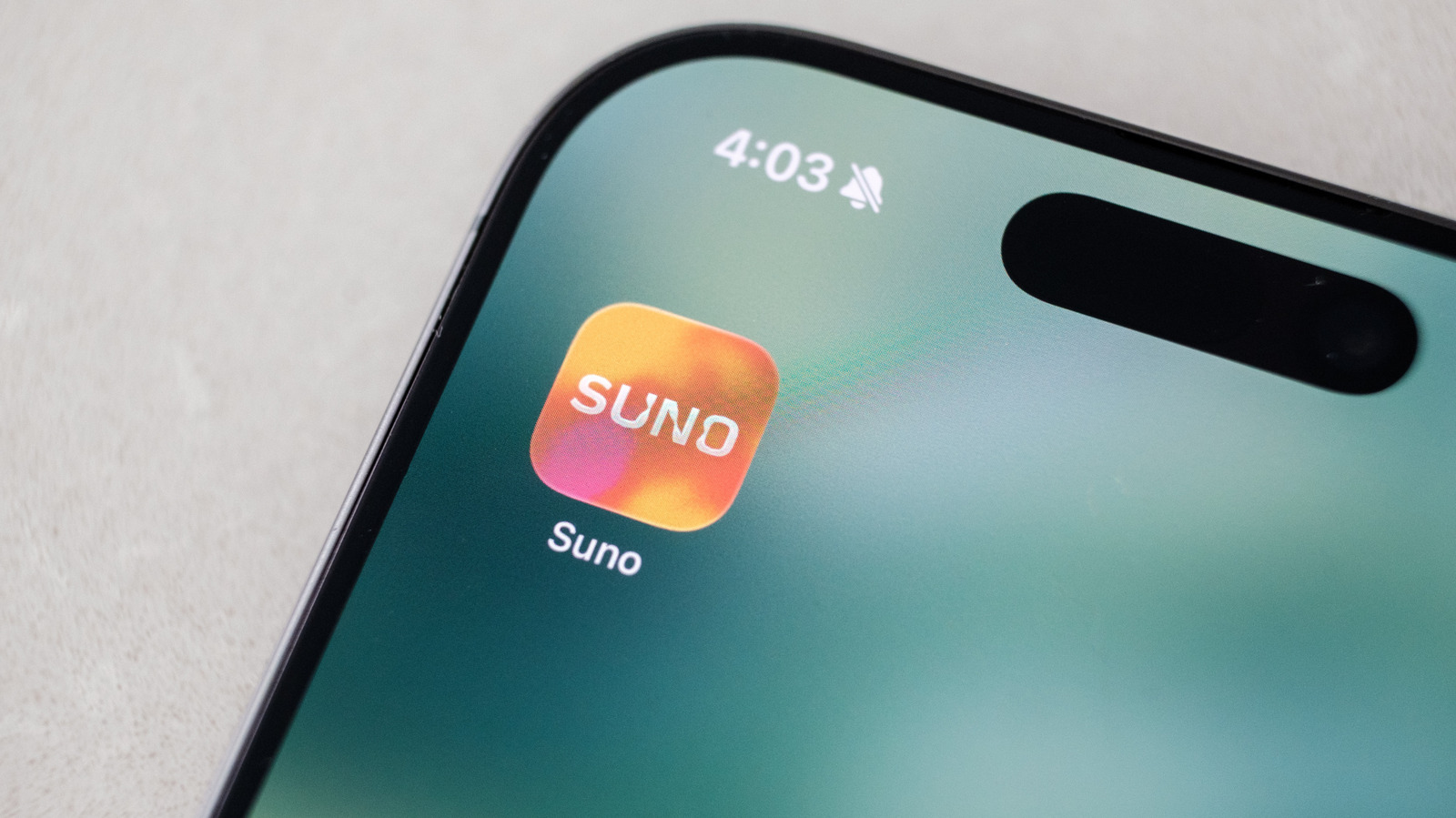 Suno trained its v6 AI music models with help from Warner and BMG – Engadget