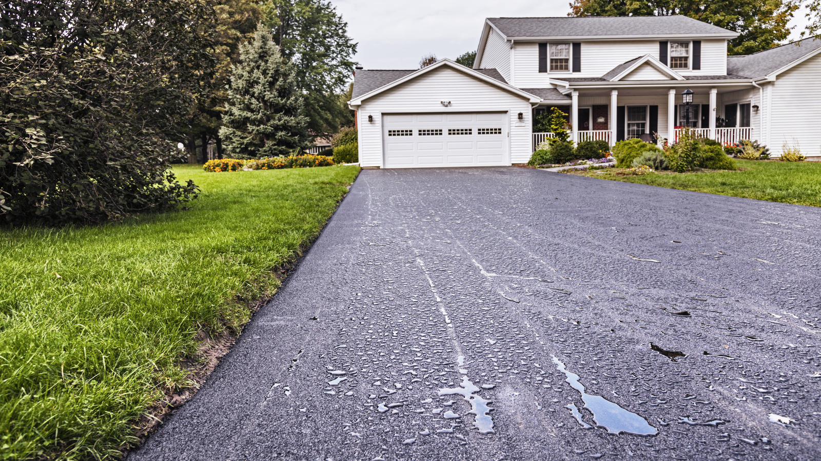 5 Downsides Of Asphalt Driveways Everyone Should Be Aware Of – SlashGear