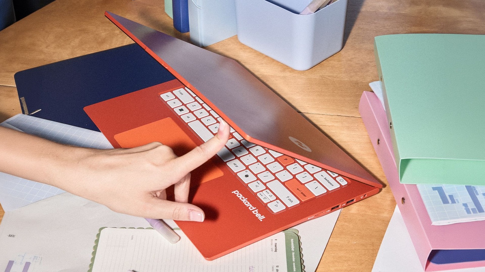 Packard Bell is back, but there’s a catch – Engadget