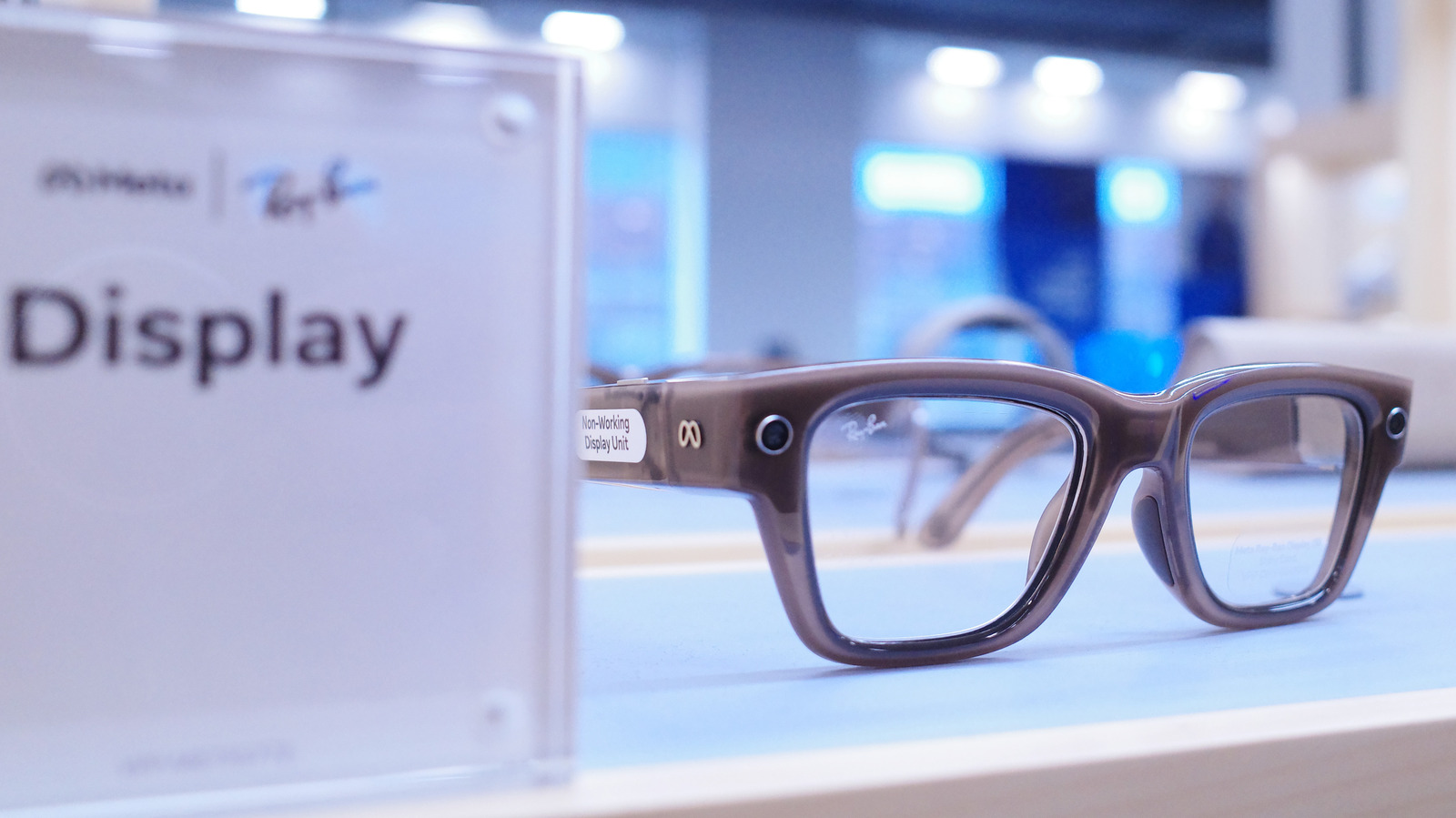 How to use Meta Display glasses while driving with the Audio Only feature – Engadget