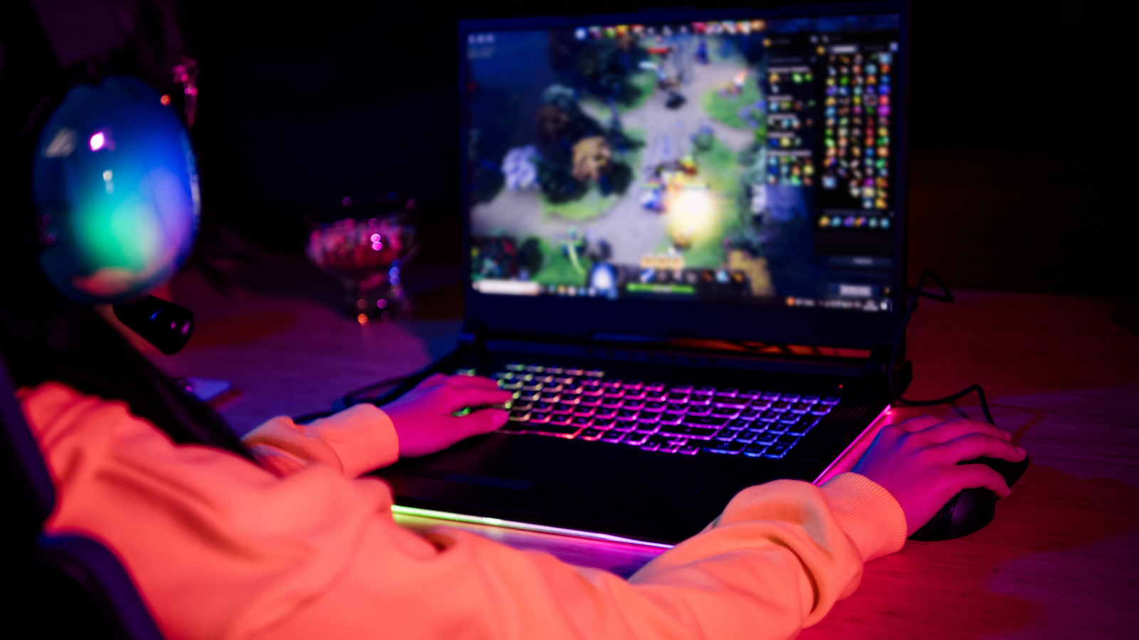 8 Of The Best Gaming Laptops Under $1000 – SlashGear