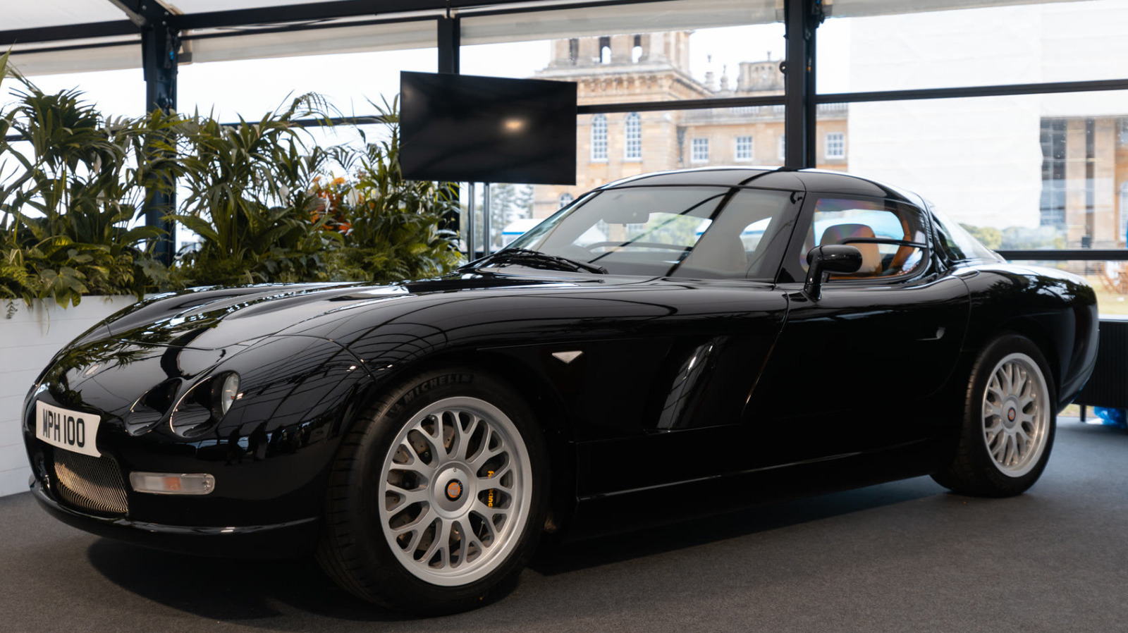 The Dodge Viper Might Be Dead, But This New Supercar Could Be The Next Best Thing – SlashGear