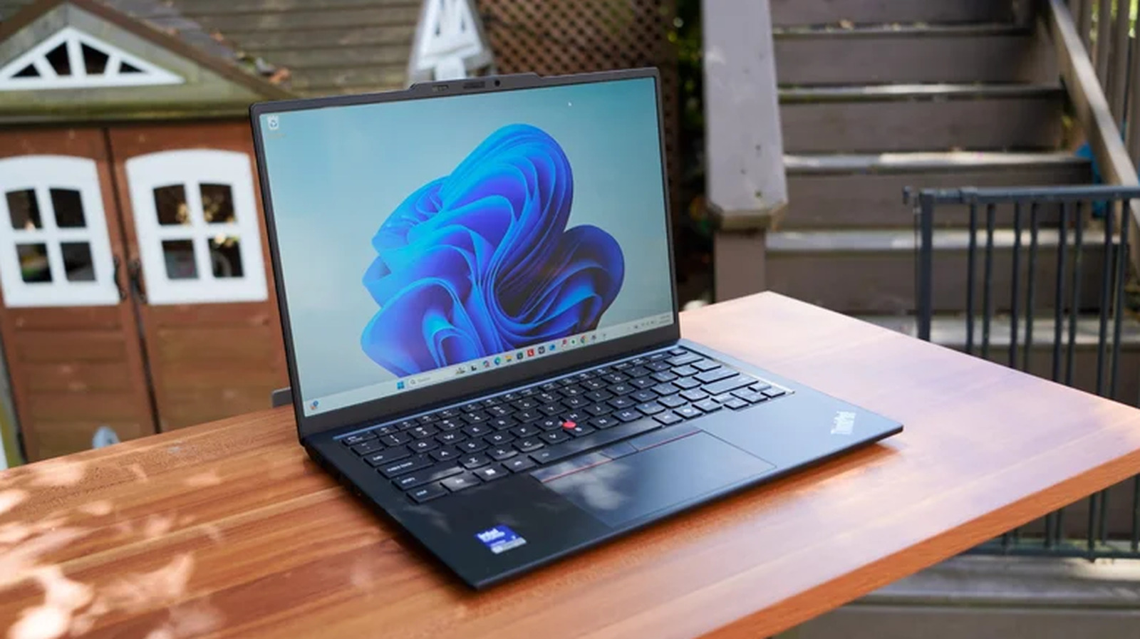 Engadget review recap: Lenovo ThinkPad X1 Carbon, Insta360 Luna Pro and more – Engadget