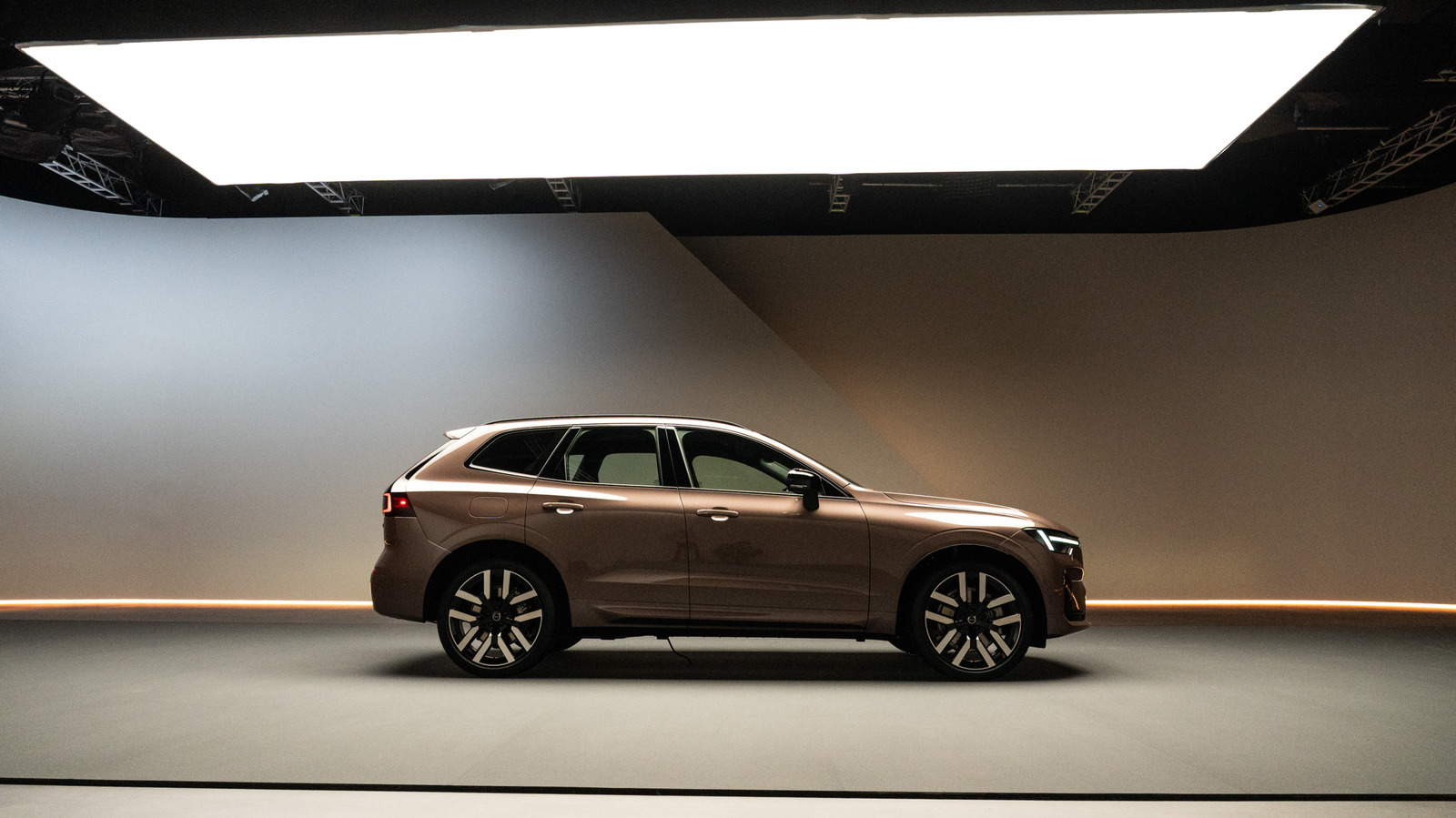 2028 Volvo XC60 and XC90 first look: Double the range and smarter safety, too – Engadget