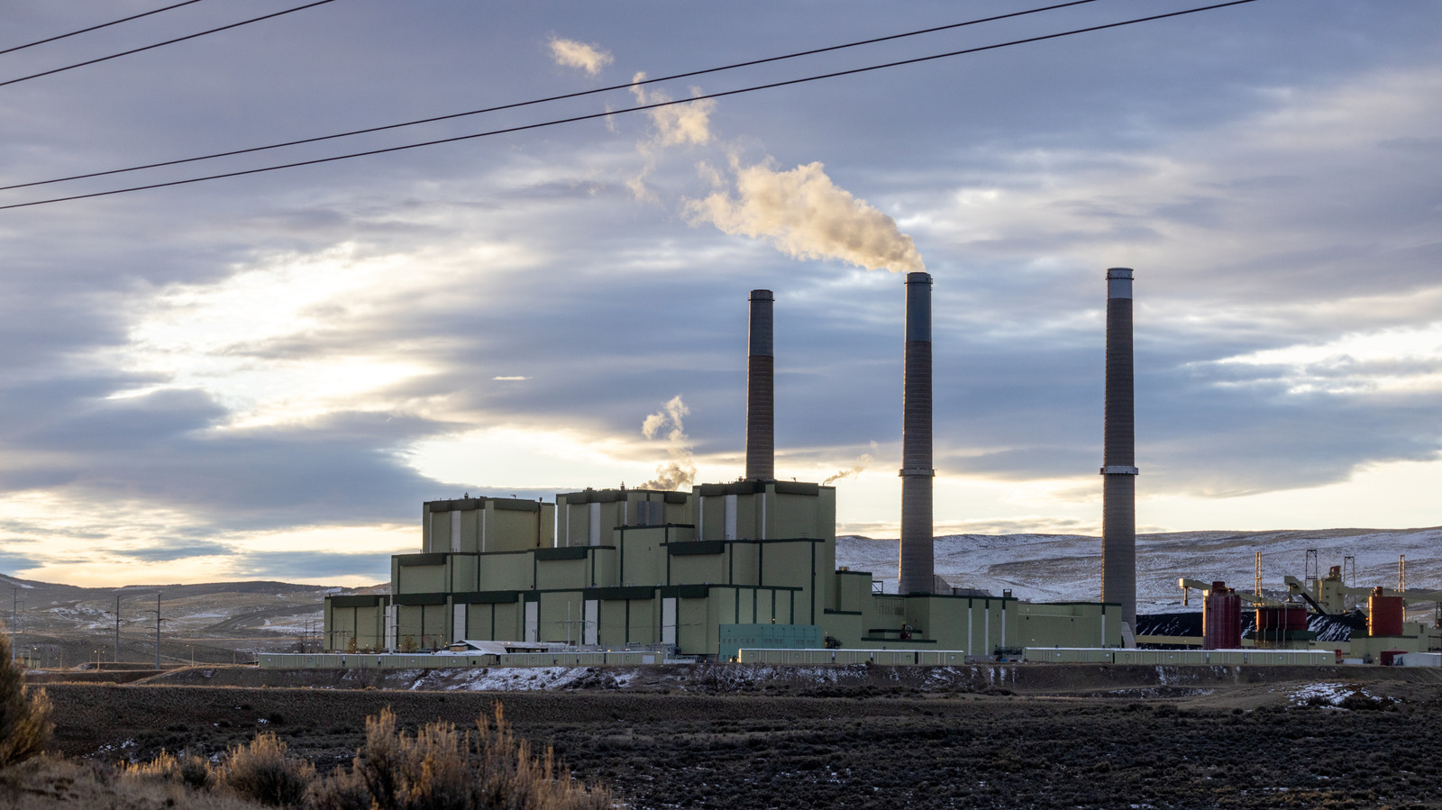 The EPA wants to stop regulating power plant emissions – Engadget