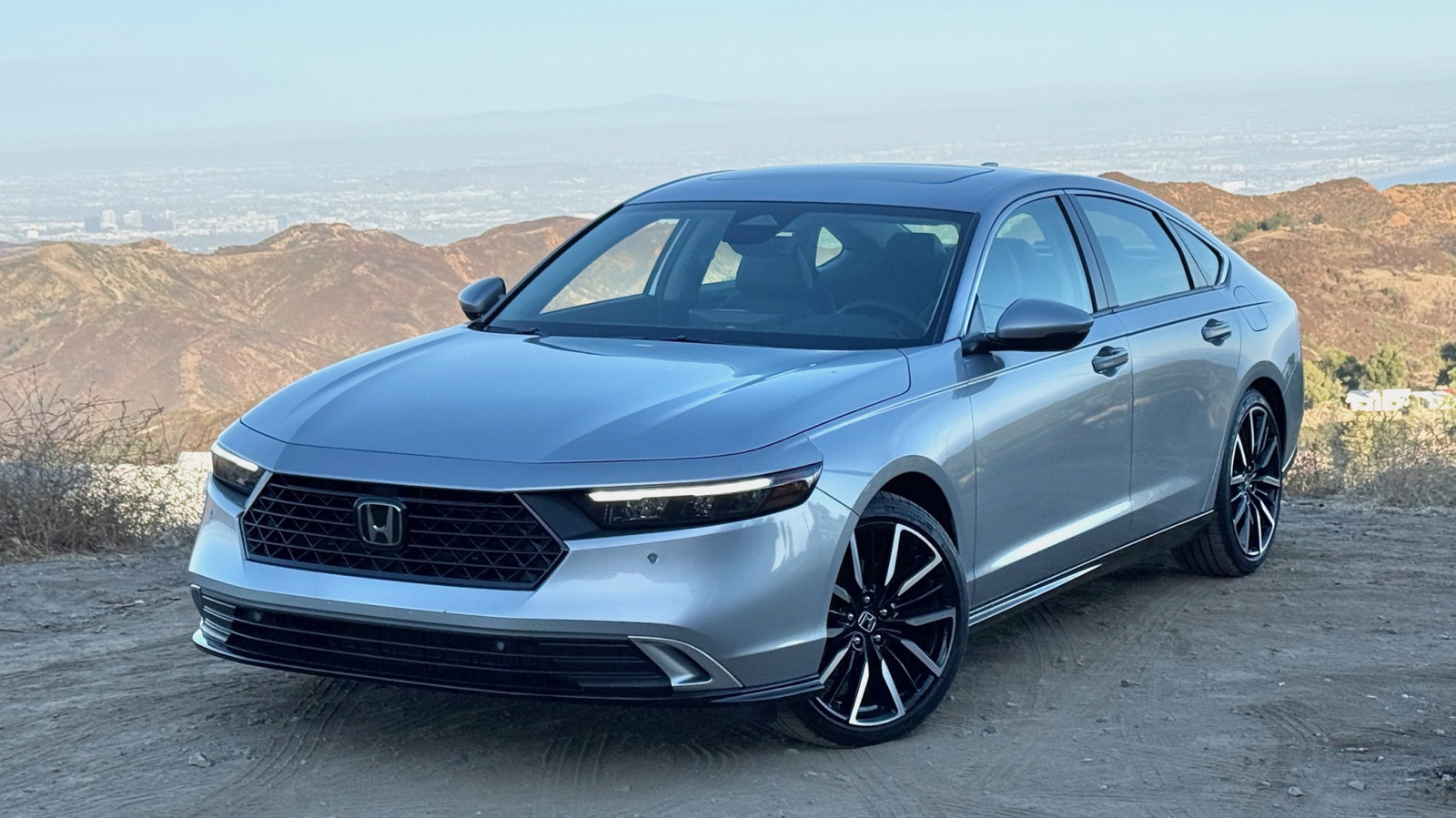 Honda’s 2026 Accord Hybrid Is Budget Friendly, But That’s Not Its Only Advantage – SlashGear