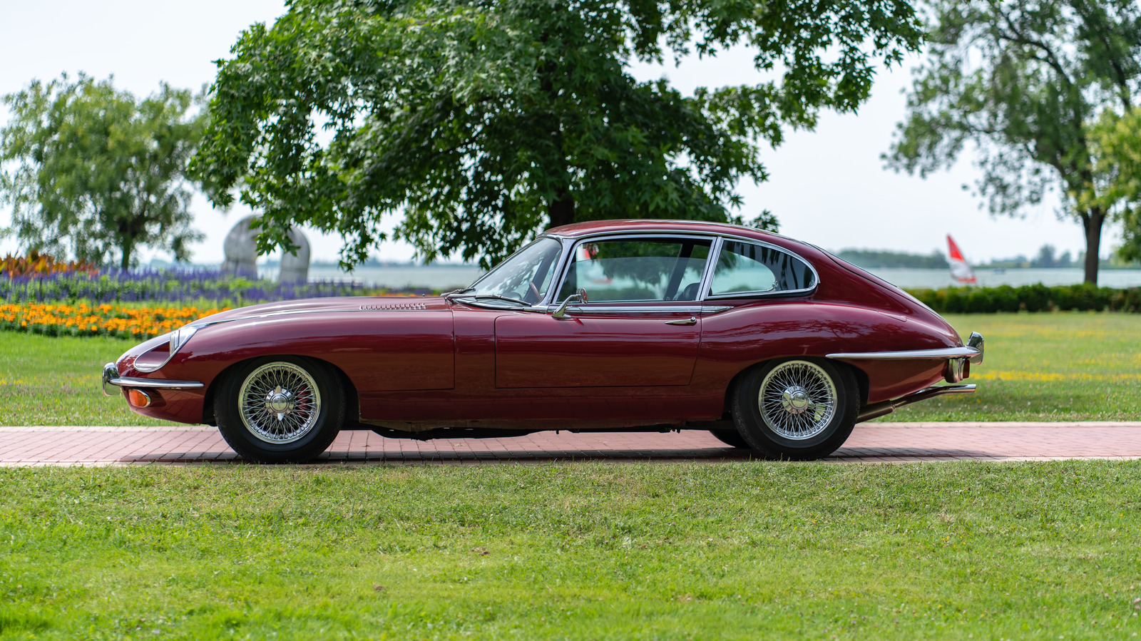 5 Sports Car Redesigns That Totally Missed The Mark – SlashGear