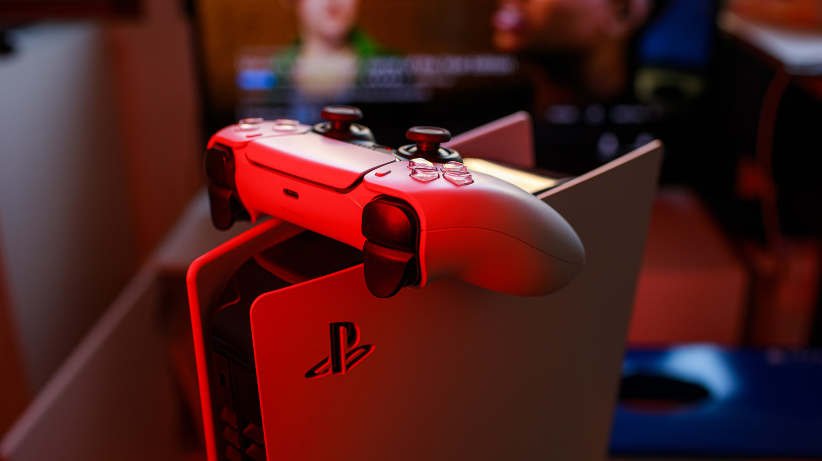 What That Leaf And Lightning Bolt Symbol On Your PlayStation 5 Games Means – SlashGear