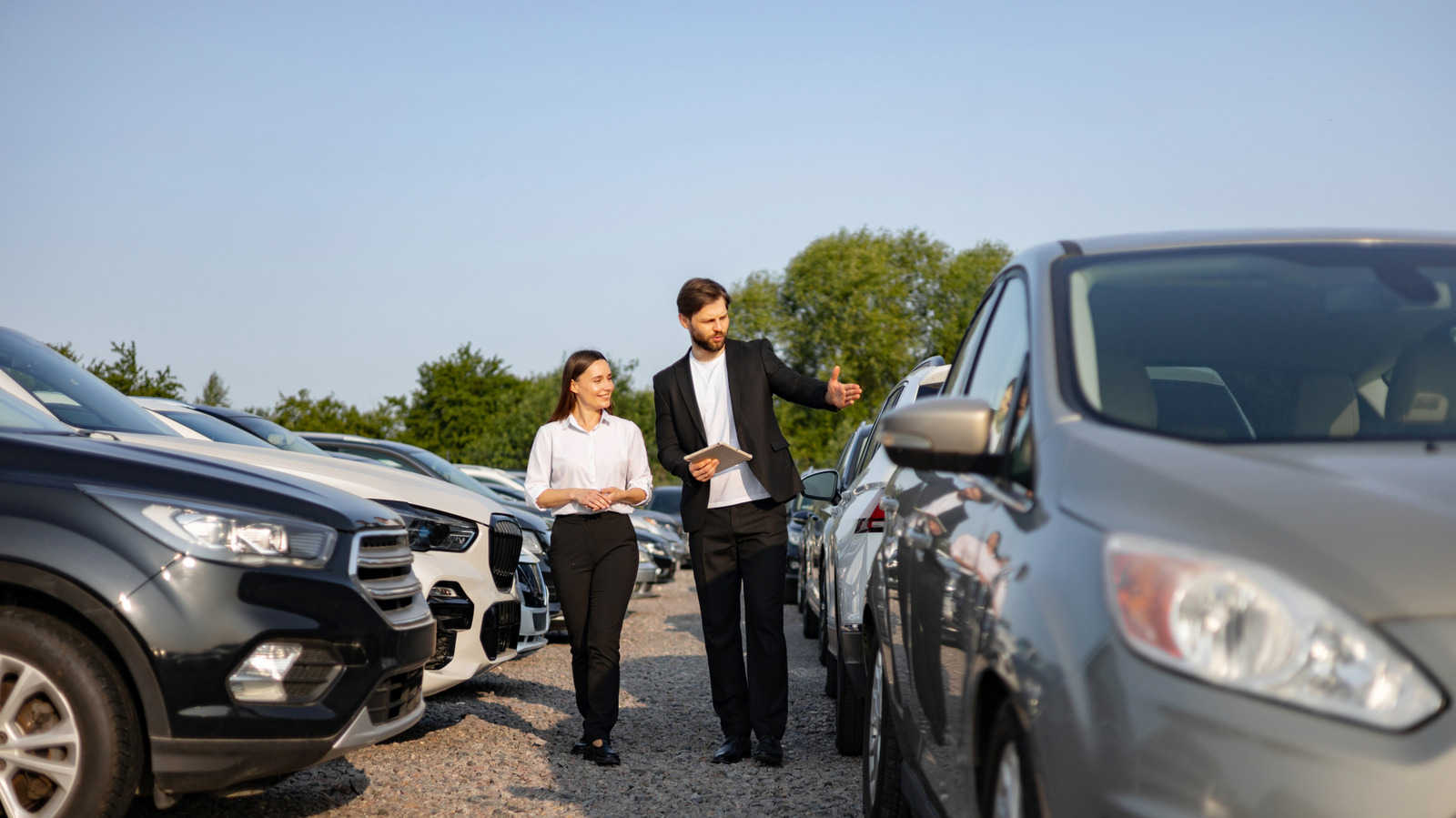 Here’s The Salary You Need To Make To Buy A New Car In Your State – SlashGear