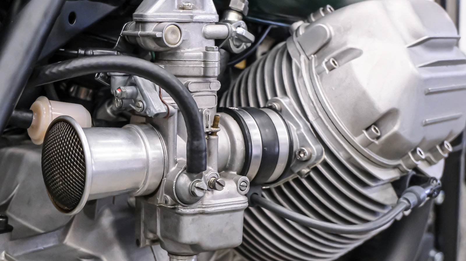 What Do Velocity Stacks Do On A Motorcycle? – SlashGear