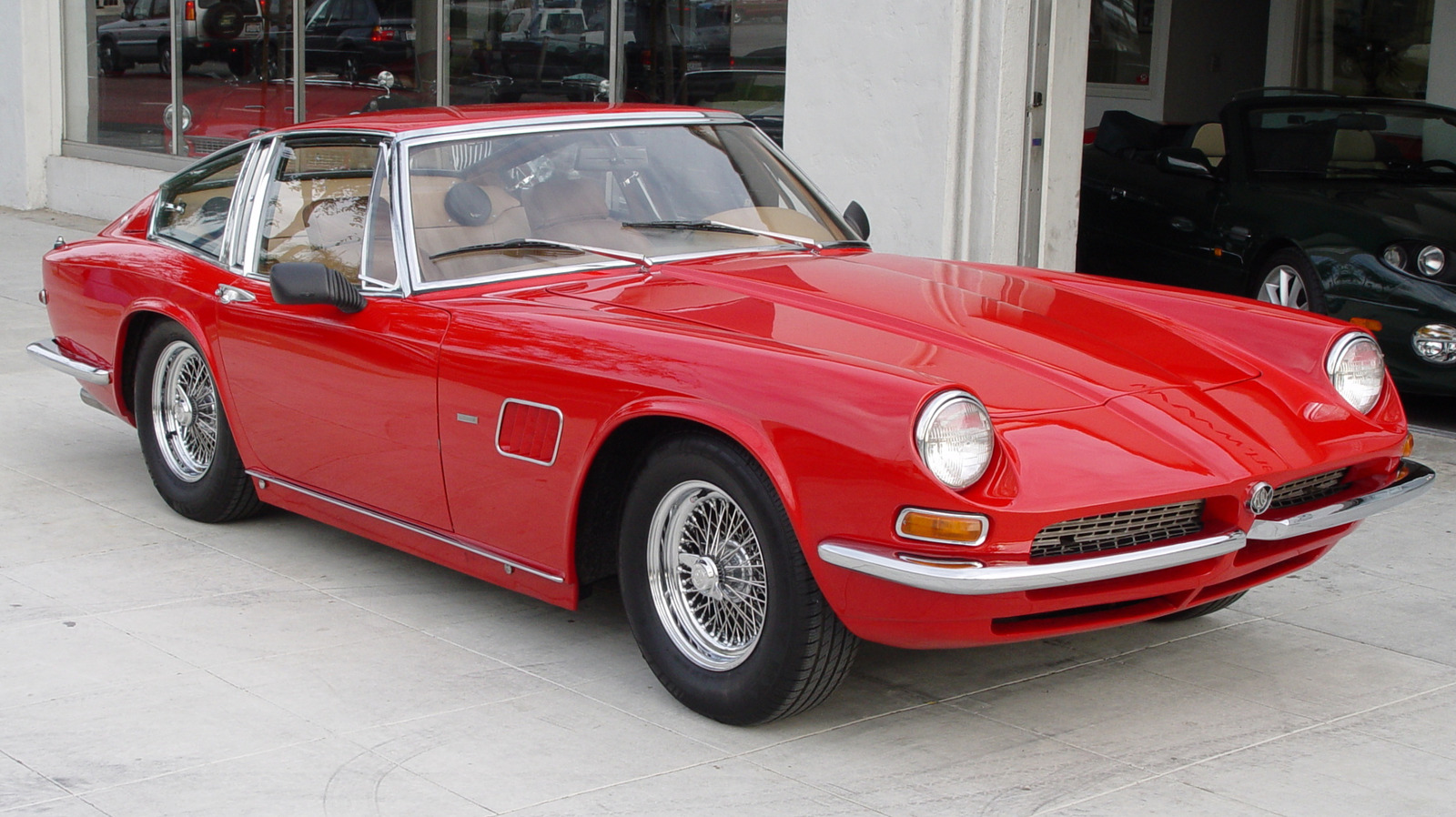 10 British Classic Cars That Used American V8 Engines – SlashGear