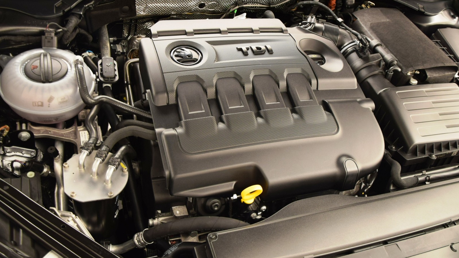 Why Diesel Engines Are More Efficient Than Gas Explained – SlashGear